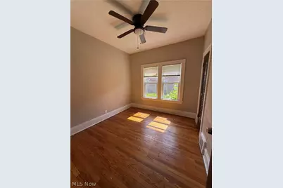 3328 E 139th Street, Loveland, OH 44120 - Photo 9