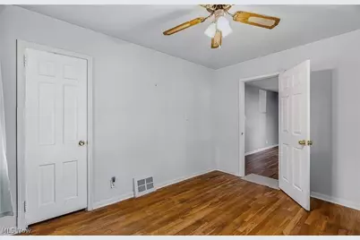 792 Caddo Avenue, Akron, OH 44305 - Photo 11
