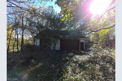 3222 Trump Avenue SE, Canton, OH 44707 - Photo 9