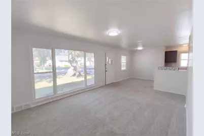 13807 Elsetta Avenue, Loveland, OH 44135 - Photo 3