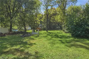 2950 Hayne Rd, Akron, OH 44312 - Photo 35