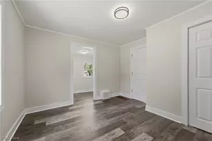 2950 Hayne Rd, Akron, OH 44312 - Photo 11