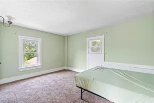 777 Montana Ave, Akron, OH 44314 - Photo 11