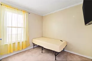 777 Montana Ave, Akron, OH 44314 - Photo 15