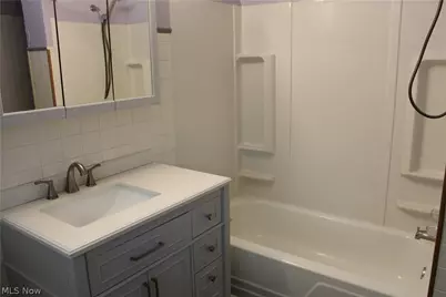 1031 Sackett Avenue, Cuyahoga Falls, OH 44221 - Photo 13
