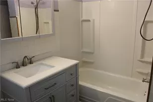 1031 Sackett Ave, Cuyahoga Falls, OH 44221 - Photo 13