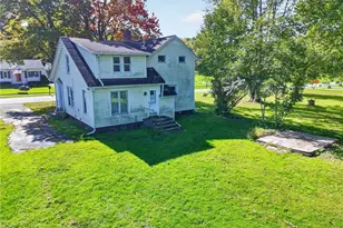 472 Detroit St, Conneaut, OH 44030 - Photo 5
