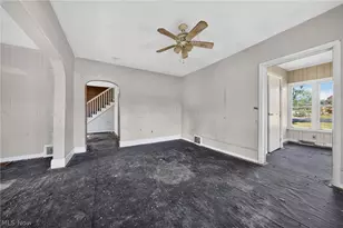472 Detroit St, Conneaut, OH 44030 - Photo 23