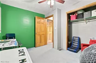 1300 Beech Dr, Zanesville, OH 43701 - Photo 13