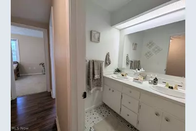 4 Meadowlawn Drive #19, Mentor, OH 44060 - Photo 21