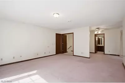 16 S Bentley Drive SE, Canton, OH 44709 - Photo 27