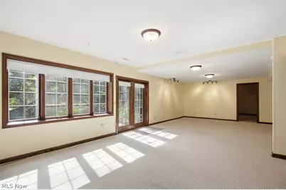 16 S Bentley Drive SE, Canton, OH 44709 - Photo 31