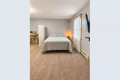 2048 Berger Avenue, Stow, OH 44224 - Photo 9