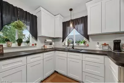 886 Long Shadow Lane, Rome, OH 44085 - Photo 17