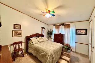 2650 Lake Breeze Dr, Madison, OH 44057 - Photo 13