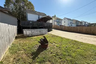 137 N 15th St, Coshocton, OH 43812 - Photo 7