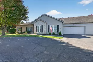 2046 University Commons Dr SE, Massillon, OH 44646 - Photo 3