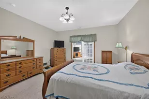 2046 University Commons Dr SE, Massillon, OH 44646 - Photo 15