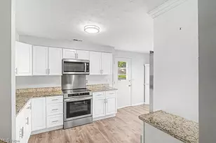 6187 Rosebelle Ave, North Ridgeville, OH 44039 - Photo 7