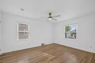 733 Roslyn Ave, Akron, OH 44320 - Photo 29