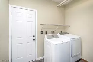 632 Bayberry Rd, Lorain, OH 44053 - Photo 23
