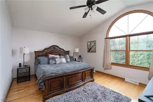 632 Bayberry Rd, Lorain, OH 44053 - Photo 5