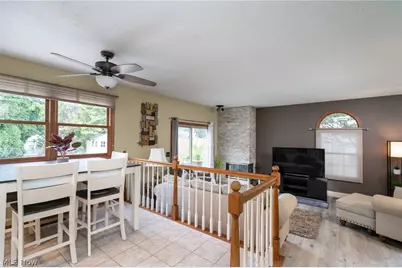 632 Bayberry Road, Lorain, OH 44053 - Photo 11