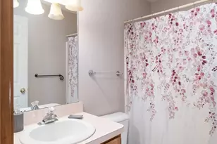 632 Bayberry Rd, Lorain, OH 44053 - Photo 29