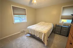 1576 Wakefield Ave, Poland, OH 44514 - Photo 11