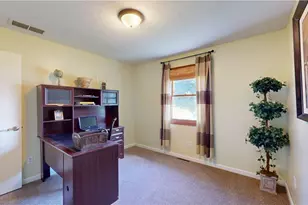 813 Barclay St, Belpre, OH 45714 - Photo 23