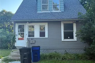1298 E 167th St, Loveland, OH 44110 - Photo 1