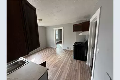 15831 Trafalgar Avenue, Loveland, OH 44110 - Photo 13