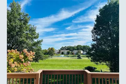 5865 W Breezeway Drive, North Ridgeville, OH 44039 - Photo 3