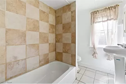 17411 Chagrin Boulevard, Huber Heights, OH 44120 - Photo 43