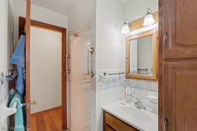 17829 Dillewood Road, Loveland, OH 44119 - Photo 19