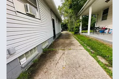 16709 Fairfax Avenue, Loveland, OH 44128 - Photo 19