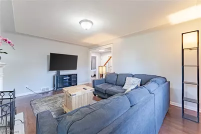 162 Jackson Street, Amherst, OH 44001 - Photo 5