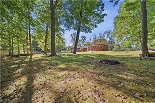 1687 Mt Pleasant St NE, Canton, OH 44721 - Photo 27