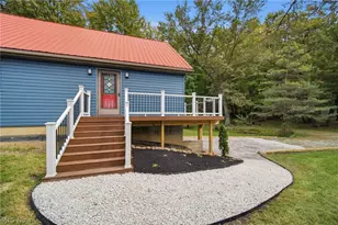 989 Howard Dr, Vermilion, OH 44089 - Photo 19
