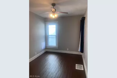 327 N 4th Street, Cambridge, OH 43725 - Photo 15