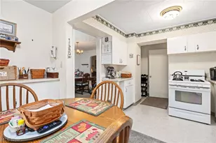 343 Kathron Ave, Cuyahoga Falls, OH 44221 - Photo 9