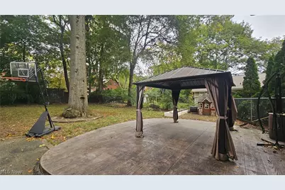 358 Merriman Road, Akron, OH 44303 - Photo 3