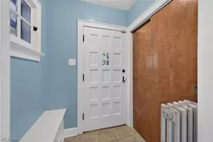 2066 Waycross Ave, Akron, OH 44320 - Photo 11