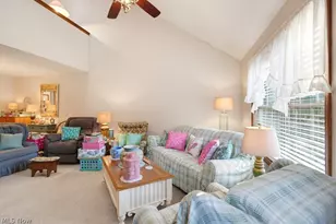 782 Beverly Ave, Canal Fulton, OH 44614 - Photo 11