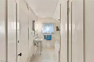370 Bank St, Painesville, OH 44077 - Photo 21