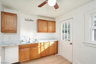305 4th St NW, Barberton, OH 44203 - Photo 11