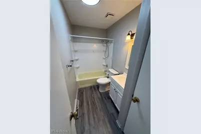 1031 Grant Avenue NW, New Philadelphia, OH 44663 - Photo 9
