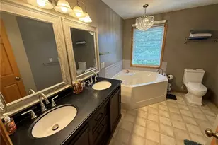 10274 Laurens Dr NE, Bolivar, OH 44612 - Photo 17