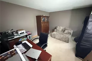 10274 Laurens Dr NE, Bolivar, OH 44612 - Photo 11