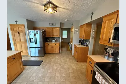 10274 Laurens Drive NE, Bolivar, OH 44612 - Photo 9